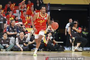 开云APP-媒体人：巴里-布朗想在老东家身上证明自己绝非是第四外援的水准