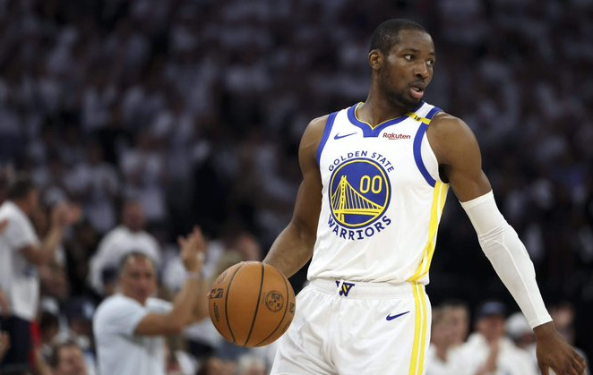 开云APP-最后通牒！勇士若下周不提升报价 库明加将接受1年790万资质报价